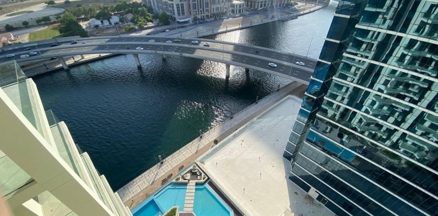 Apartment de 2 dormitorios en Business Bay, UAE No. 104522