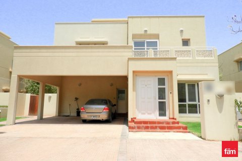 4 غرف نوم فيلا في دبي, الإمارات العربية المتحدة رقم 104504 12