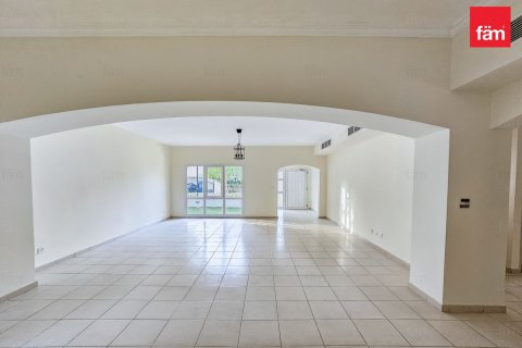 4 غرف نوم فيلا في دبي, الإمارات العربية المتحدة رقم 104504 13