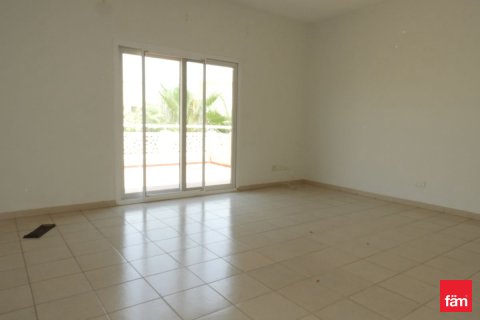 4 غرف نوم فيلا في دبي, الإمارات العربية المتحدة رقم 104504 9