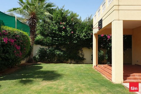 4 غرف نوم فيلا في دبي, الإمارات العربية المتحدة رقم 104504 4