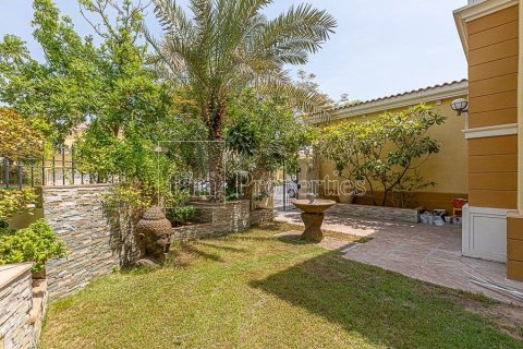 Villa de 3 chambres à Dubai, UAE No. 104608 2