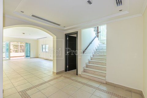 Villa de 3 chambres à Dubai, UAE No. 104608 8