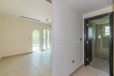 Villa de 3 chambres à Dubai, UAE No. 104608 13