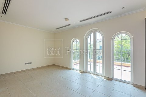 Villa de 3 chambres à Dubai, UAE No. 104608 12
