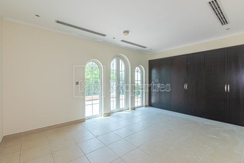 Villa de 3 chambres à Dubai, UAE No. 104608 11
