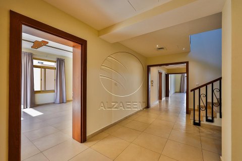 Villa de 5 dormitorios en Abu Dhabi, UAE No. 90058 20