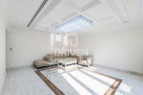 2 bedrooms Villa in Umm Suqeim, UAE No. 85636 3