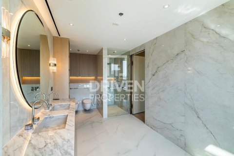 Appartement de 2 chambres à Jumeirah Bay Island, UAE No. 83632 3