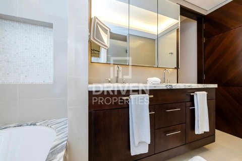 Квартира с 2 спальнями в The Address Sky View Towers, ОАЭ №85333 10