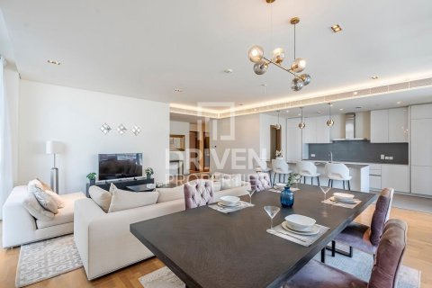 Apartment de 3 dormitorios en City Walk, UAE No. 85347 2