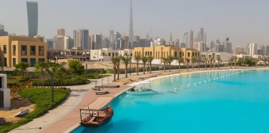 6 bedrooms Villa in District One, UAE No. 9510