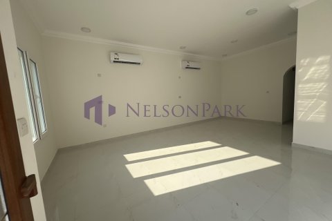 Villa de 7 chambres à Doha, Qatar No. 57757 7