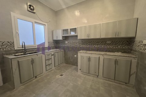 Villa de 7 chambres à Doha, Qatar No. 57757 5