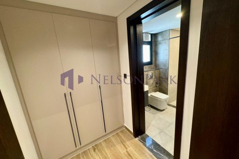 5 bedrooms Villa in Doha, Qatar No. 57740 17