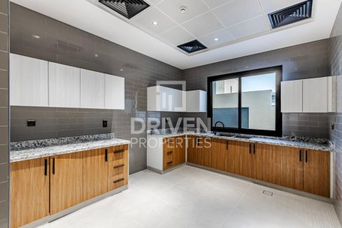 Villa de 5 dormitorios en Nad Al Sheba 1, UAE No. 84319 19