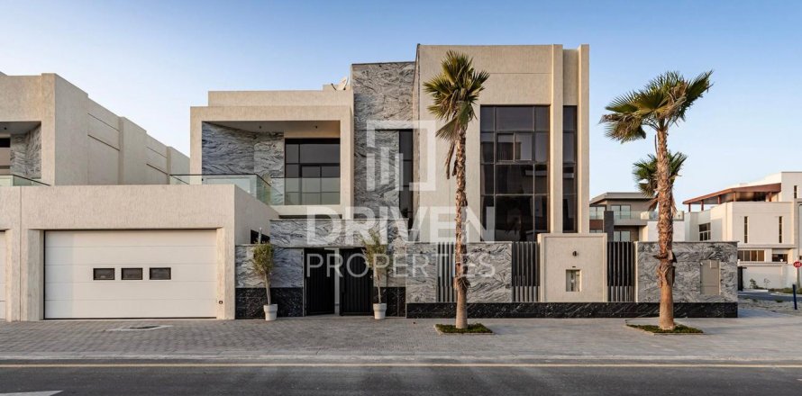 Villa de 5 dormitorios en Nad Al Sheba 1, UAE No. 84319