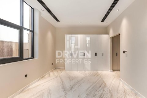 Villa de 5 dormitorios en Nad Al Sheba 1, UAE No. 84319 18