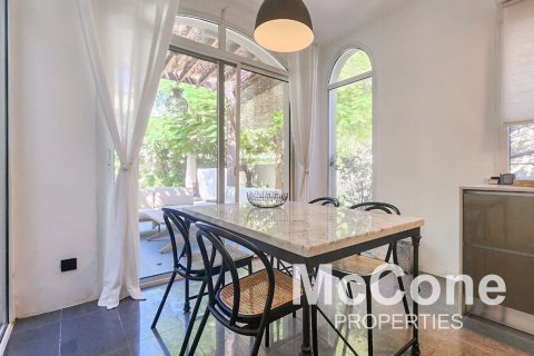 2 bedrooms Villa in Springs 15, UAE No. 74619 2