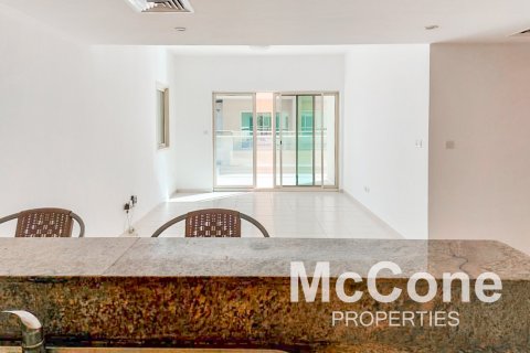 Apartment de 2 dormitorios en Al Arta, UAE No. 74621 3