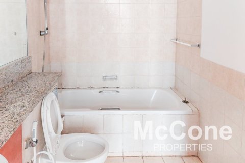 Apartment de 2 dormitorios en Al Arta, UAE No. 74621 12