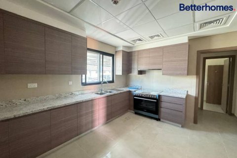 Townhouse de 3 dormitorios en Al Rahmaniya, UAE No. 10720 1