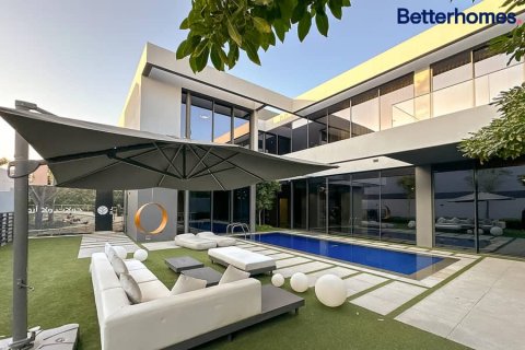 Villa de 5 chambres à Tilal City, UAE No. 10719 1