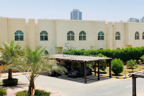Villa de 5 chambres à Al Barsha, UAE No. 101737 4