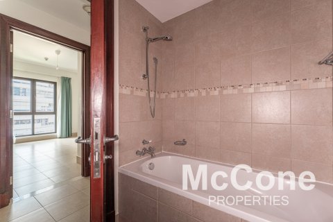 Apartment de 3 dormitorios en Old Town, UAE No. 74321 15