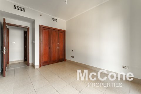 Apartment de 3 dormitorios en Old Town, UAE No. 74321 11