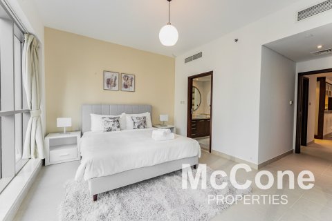 Apartment de 2 dormitorios en Boulevard Central Towers, UAE No. 74194 12