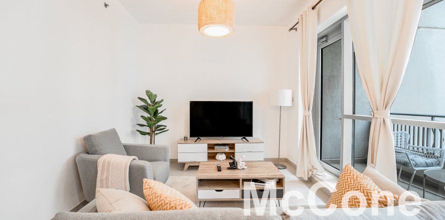 Apartment de 2 dormitorios en Boulevard Central Towers, UAE No. 74194