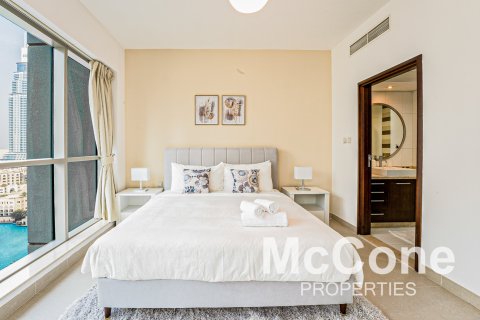 Apartment de 2 dormitorios en Boulevard Central Towers, UAE No. 74194 10