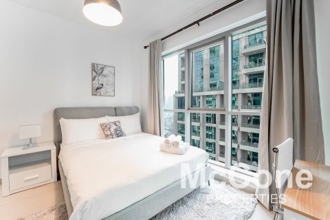 Apartment de 2 dormitorios en Boulevard Central Towers, UAE No. 74194 15