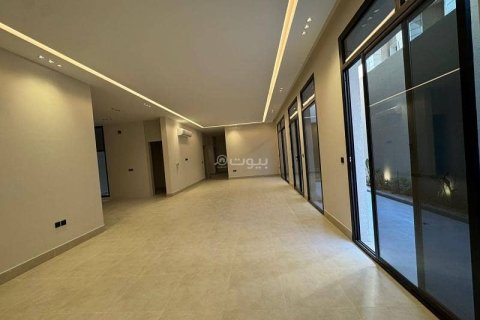 Квартира с 3 спальнями в Эр-Рияд, Саудовская Аравия №99472 7