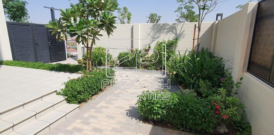 Villa de 4 chambres à Sharjah, UAE No. 75753