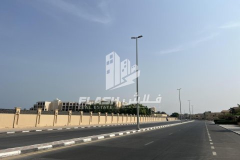 Land de 899.9m² en Al Mairid, UAE No. 88236 21
