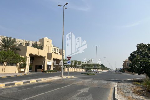 Land de 899.9m² en Al Mairid, UAE No. 88236 25