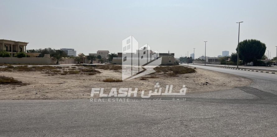 Land de 899.9m² en Al Mairid, UAE No. 88236