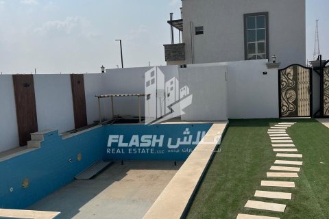 Villa de 2 chambres à Al Mairid, UAE No. 88235 3