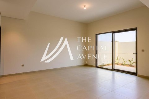 5 bedrooms Villa in Khalifa City, UAE No. 86853 7