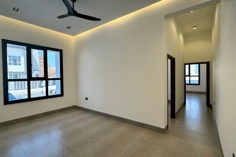 2 bedrooms Apartment in Ruwi, Oman No. 61870 2