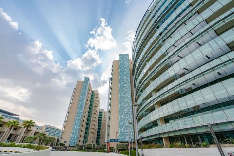 Apartment de 4 dormitorios en Al Raha Beach, UAE No. 79529 2