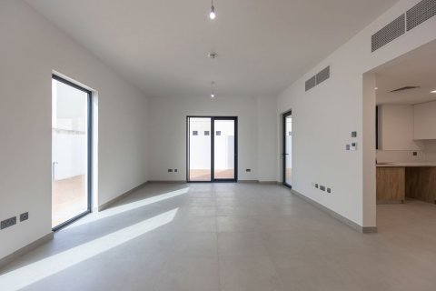 Commercial property de 3 dormitorios en  Yas Island, UAE No. 79289 3