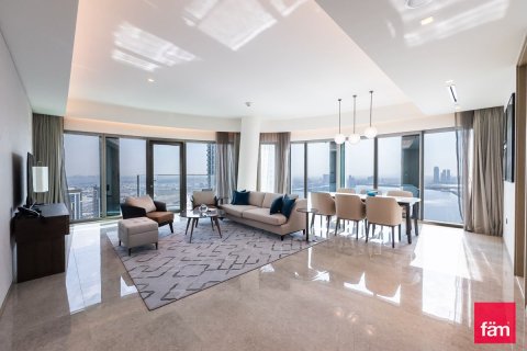 Appartement de 2 chambres à Dubai, UAE No. 100475 2