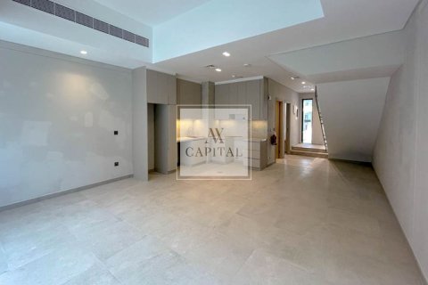 2 bedrooms Townhouse in District 7, UAE No. 16316 1