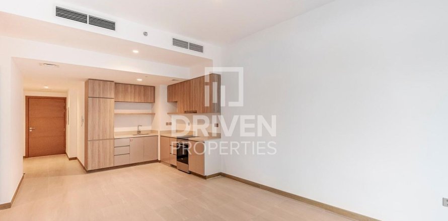 Apartment de 2 dormitorios en Urban Oasis, UAE No. 84093