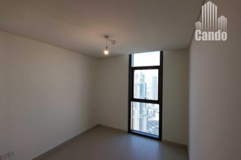 Квартира с 2 спальнями в Burj Crown, ОАЭ №86985 3