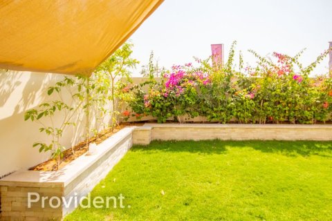 Villa de 4 dormitorios en Arabian Ranches 2, UAE No. 95782 3