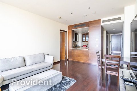 1 غرف نوم شقة في ARMANI RESIDENCES وسط مدينة دبي, الإمارات العربية المتحدة رقم 95778 7
